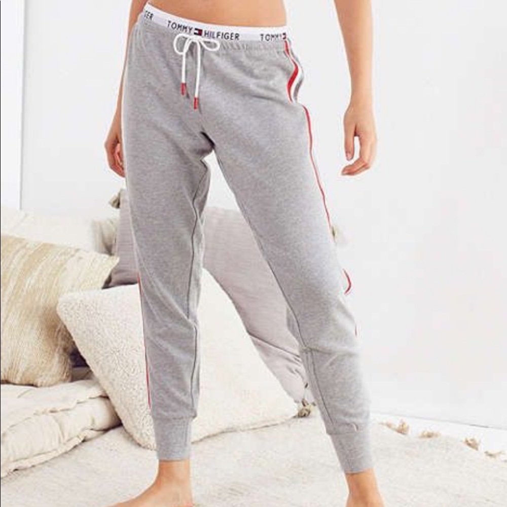 Tommy Hilfiger UO exclusive side stripe sweatpants